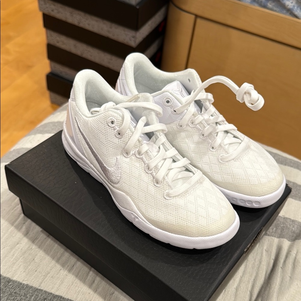 Nike Kobe preschool sneakers